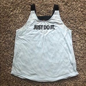 Nike workout top